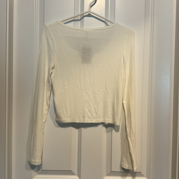 Wilfred free white long sleeve mid crop top - Picture 4 of 6
